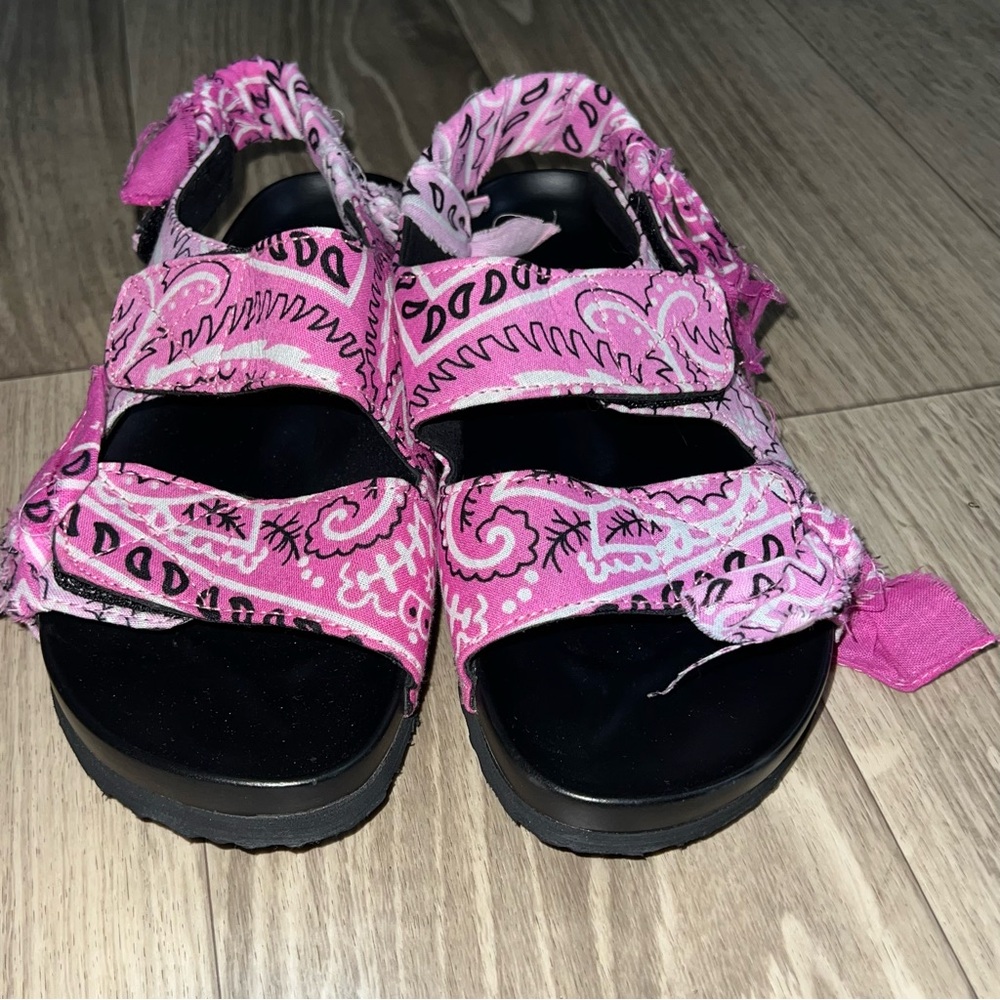Arizona Love sandals
